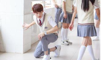 夏至未至白色丝袜,青春足迹下的白色丝袜